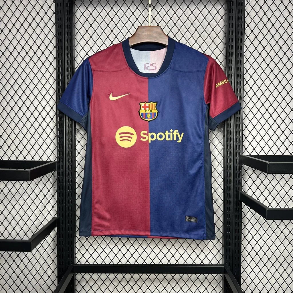 Maillot domicile FC Barcelone Le 12 -ème Maillot 2024/25, maillot de football avec logo et couleurs officielles blaugrana.