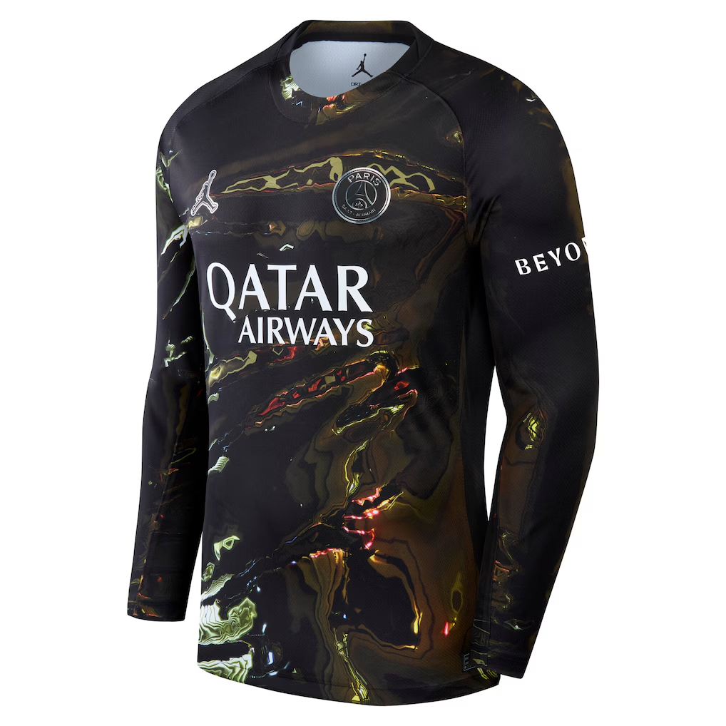 Maillot PSG Night Edition Stadium à manches longues, marque Le 12-ème Maillot, en tissu bleu avec logos et détails blancs.