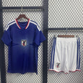Ensemble de football domicile 25/26 Le 12 -ème Maillot pour adulte, maillot japonais en bleu et blanc, vue frontale.