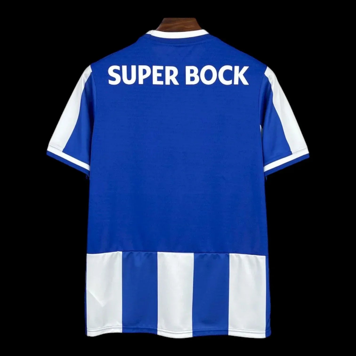 Maillot domicile Porto 25/26 de Le 12 -ème Maillot, maillot de football avec logo et design officiel, vue avant.