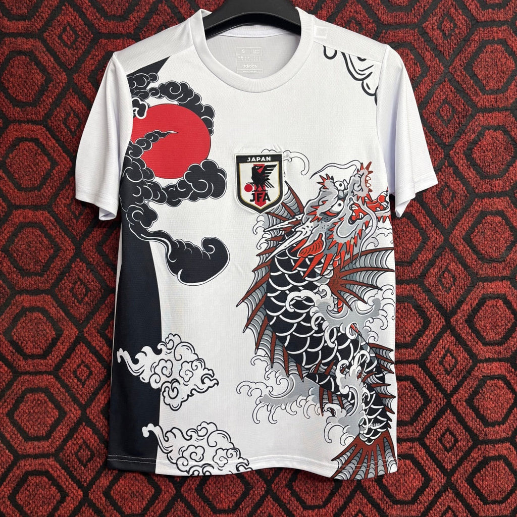 Maillot domicile Japon 25/26 Le 12 -ème Maillot, maillot de football avec logo et design officiel, vue de face.
