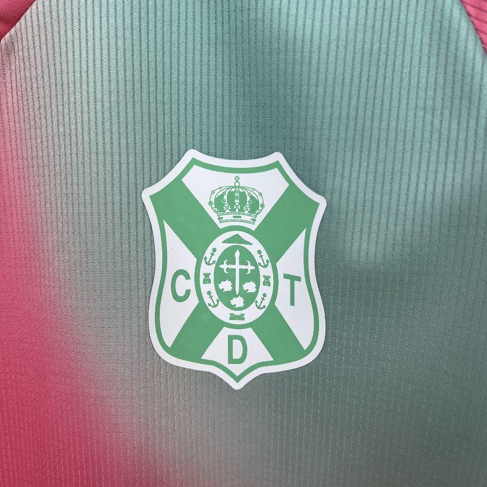 Maillot extérieur Tenerife 2025-26 de la marque Le 12 -ème, vue de face avec détails du design et logo officiel.