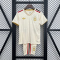 Maillot enfant Flamengo 2025-26 de la marque Le 12 -ème Maillot, devant avec logo et couleurs rouges et noires.