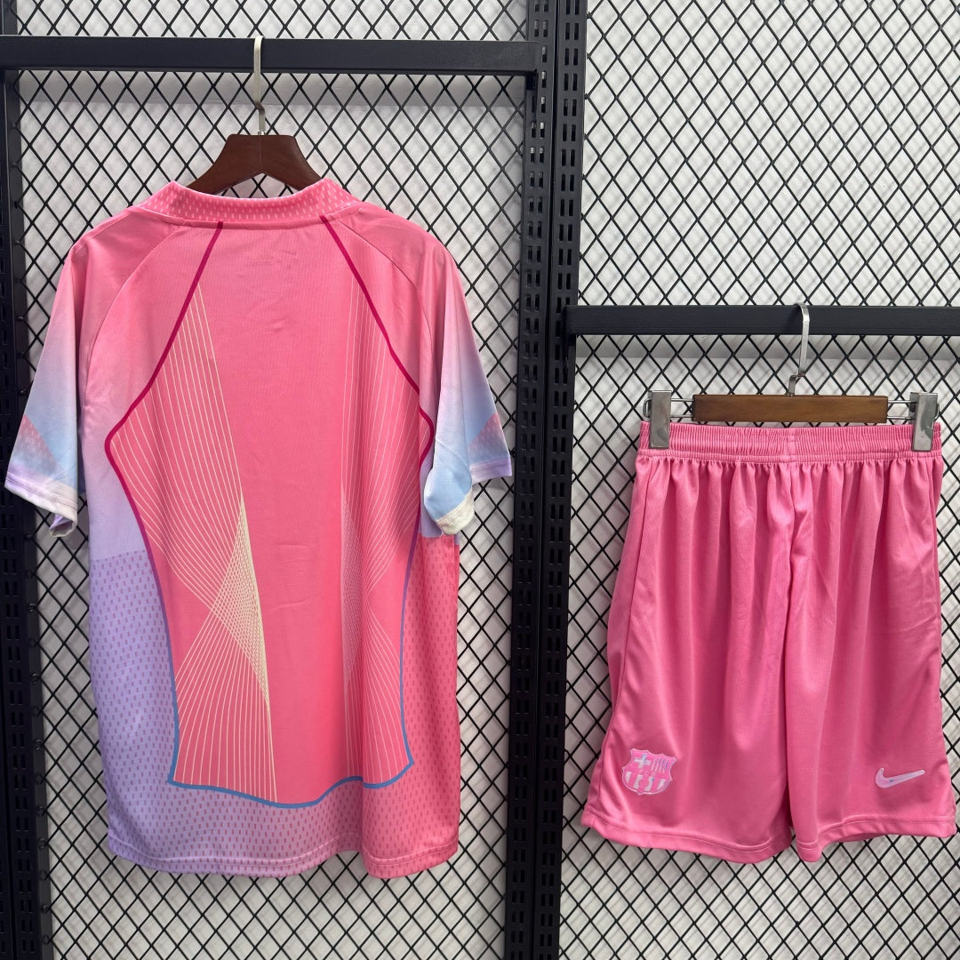 Ensemble Barcelone 25/26 pour adulte, maillot spécial de la marque Le 12 -ème Maillot, vue de l'ensemble complet.