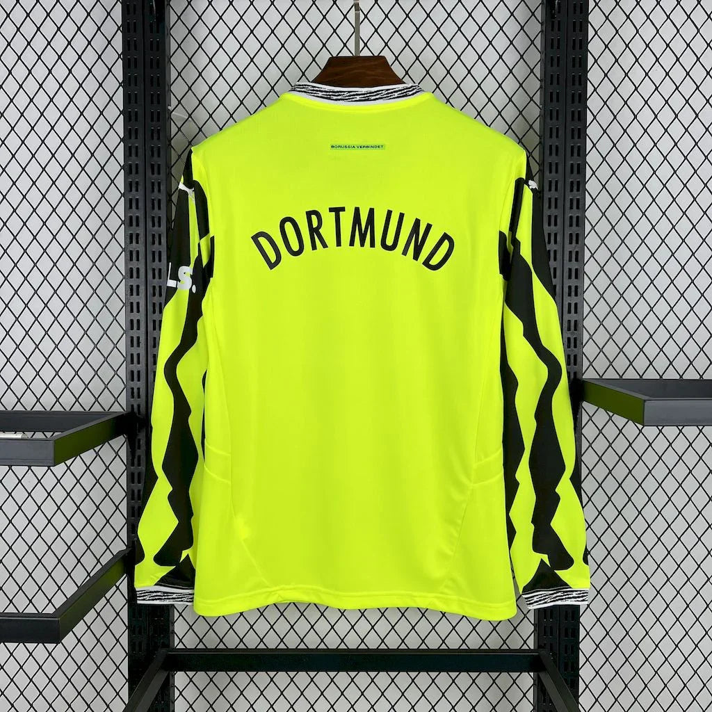 Maillot Dortmund manches longues 2025-26 de Le 12 -ème Maillot, tissu bleu avec logo et détails de l'équipe.