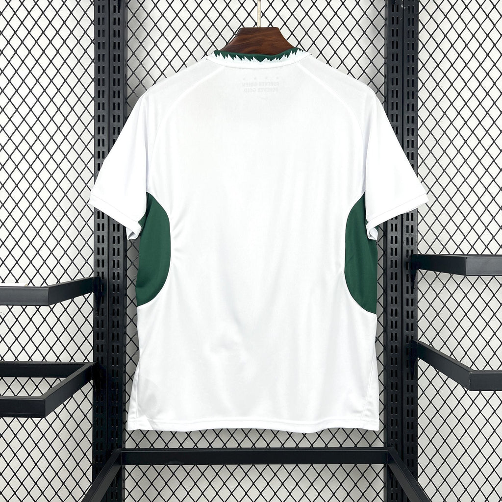 Maillot de l'équipe d'Afrique du Sud 2026 par Le 12, maillot de football avec design sud-africain.