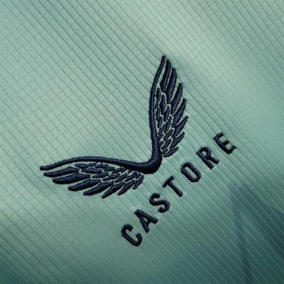 Maillot d'entraînement Newcastle 2022-23, marque Le 12 -ème Maillot, vue de face avec logo et détails de l'équipe.