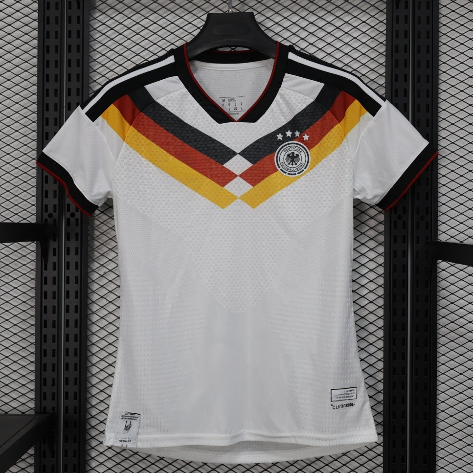 Maillot domicile Allemagne 25/26 pour femme, marque Le 12 -ème Maillot, avec logo et design officiel de l'équipe.