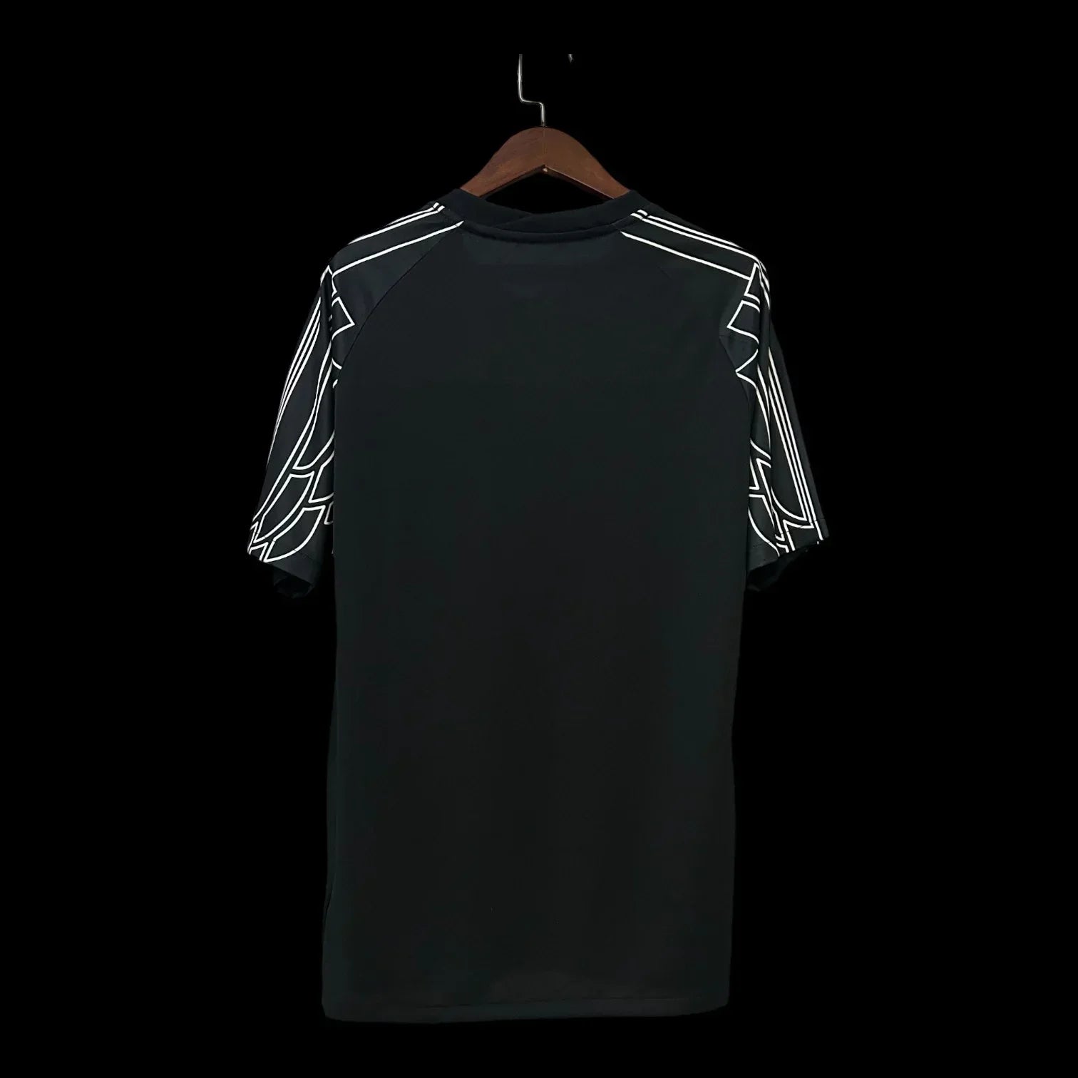 Maillot PSG concept 2024-25 Le 12 -ème Maillot, devant avec logo du club et design moderne, en tissu léger et respirant.