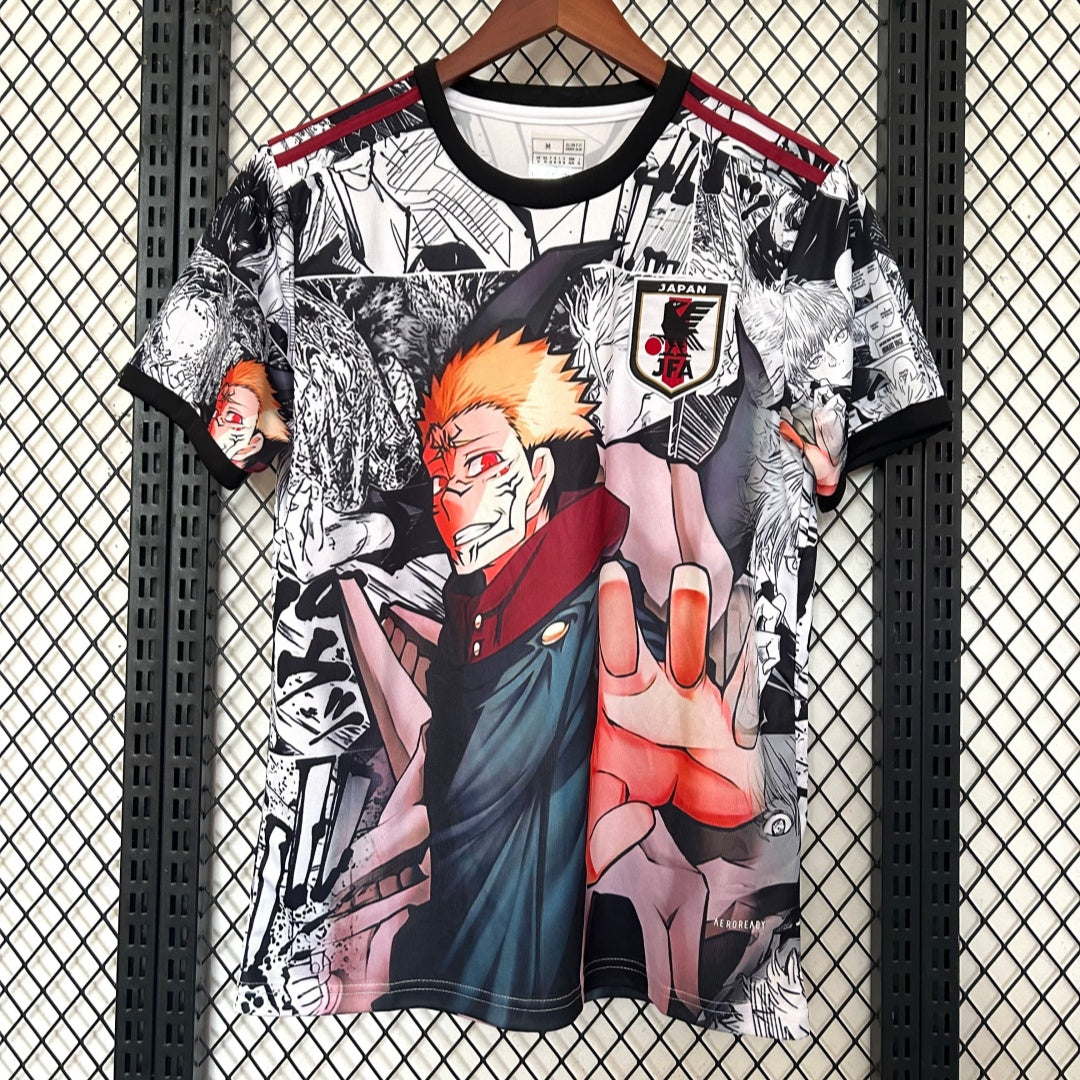 Maillot 2024 Le 12 -ème Maillot, style anime japonais, coloré et à motifs, porté par un mannequin.