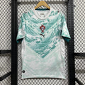 Maillot extérieur Portugal 25/26 Le 12 -ème Maillot, maillot de football avec logo Portugal et design aux couleurs traditionnelles.
