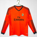 Maillot rétro de football Real Madrid troisième manche 2013-2014, marque Le 12 -ème Maillot, vue front avec logo et détails.