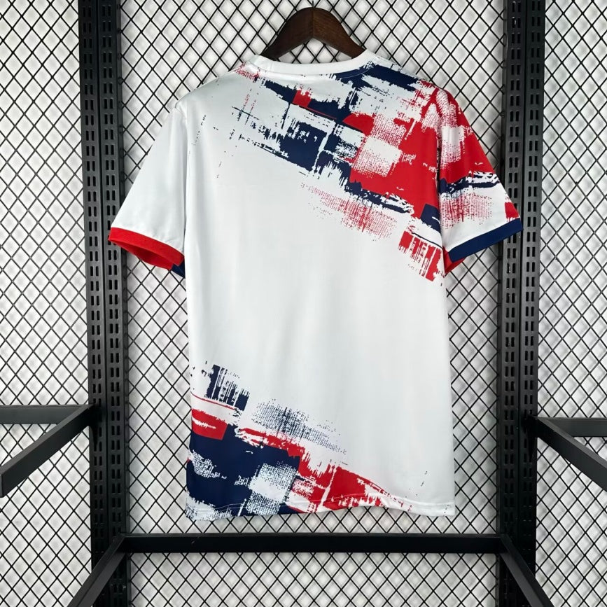 Maillot de football blanc PSG 25/26 Le 12-ème Maillot, maillot spécial pour jeunes joueurs, vue de face avec logo et détails.