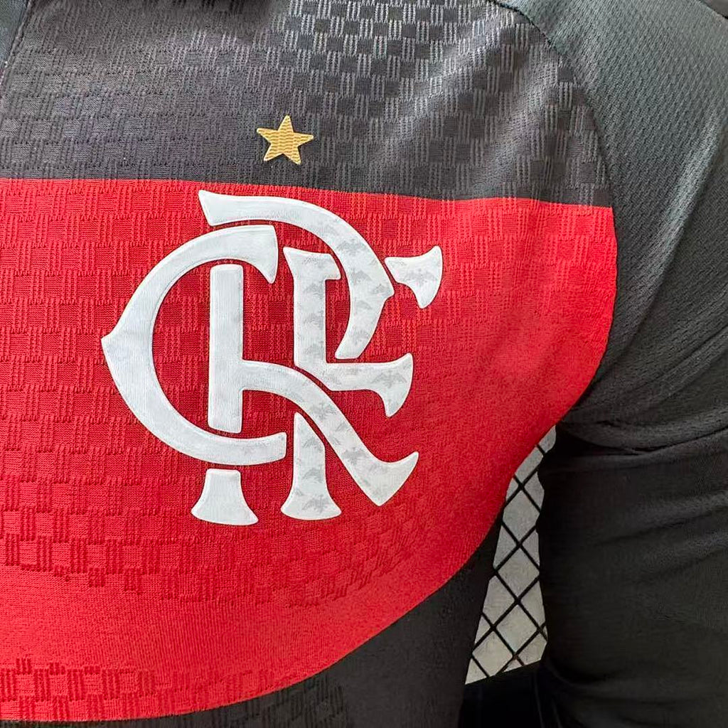 Maillot manches longues Flamengo 2026-27 de la marque Le 12, maillot de football avec logo et design officiel.