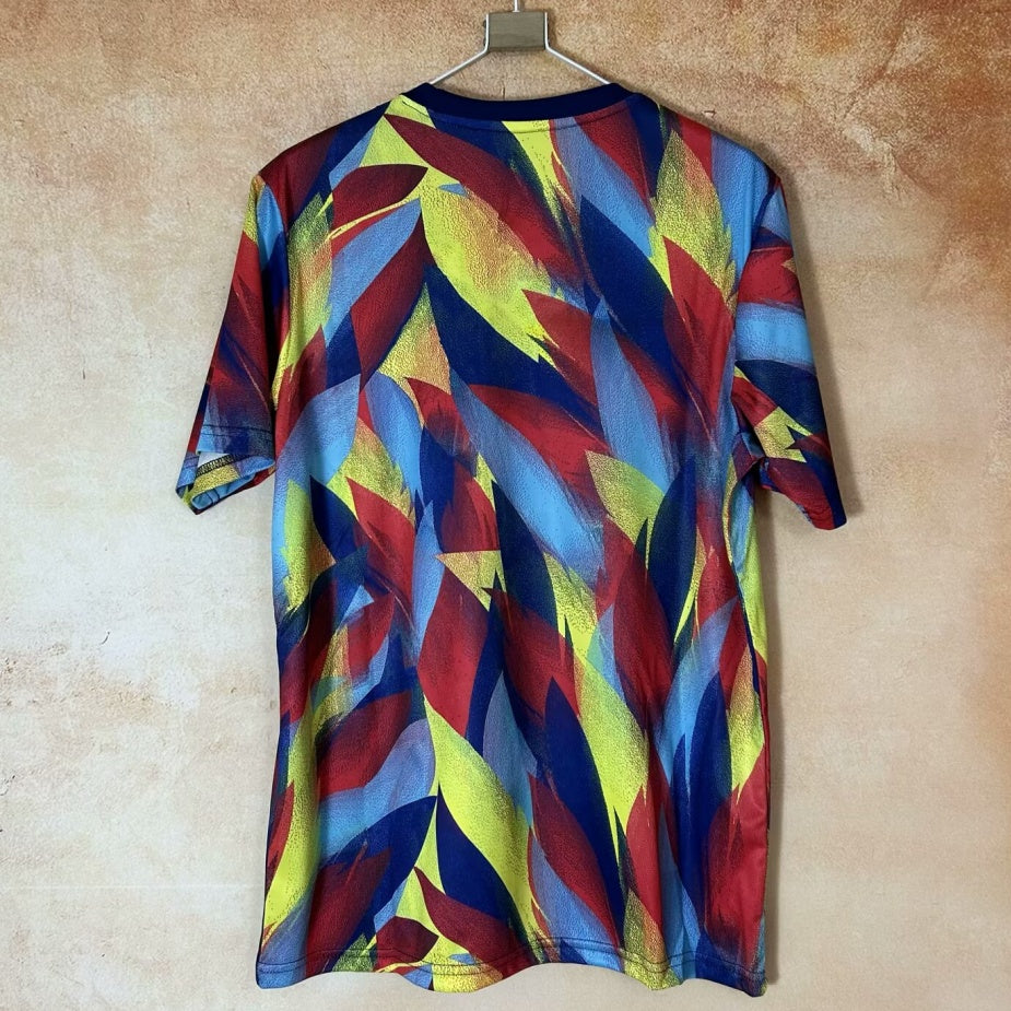 Maillot de football Arsenal 24/25 Le 12 -ème Maillot, maillot spécial avec logo et design officiel visible.