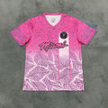 Maillot de football 25/26 Miami Spécial rose Le 12 -ème Maillot, maillot de sport élégant et coloré, vue du devant.