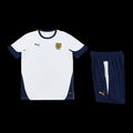 Ensemble Portugal de Le 12 -ème Maillot, maillot de football avec logo Portugal, vue en gros plan.