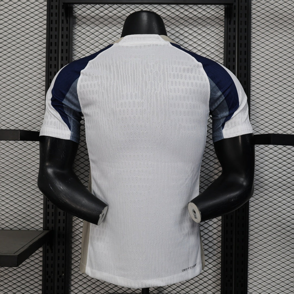 Maillot domicile Tottenham Hotspur 25/26 Le 12-ème Maillot, maillot de football pour joueur avec logo et design officiel.