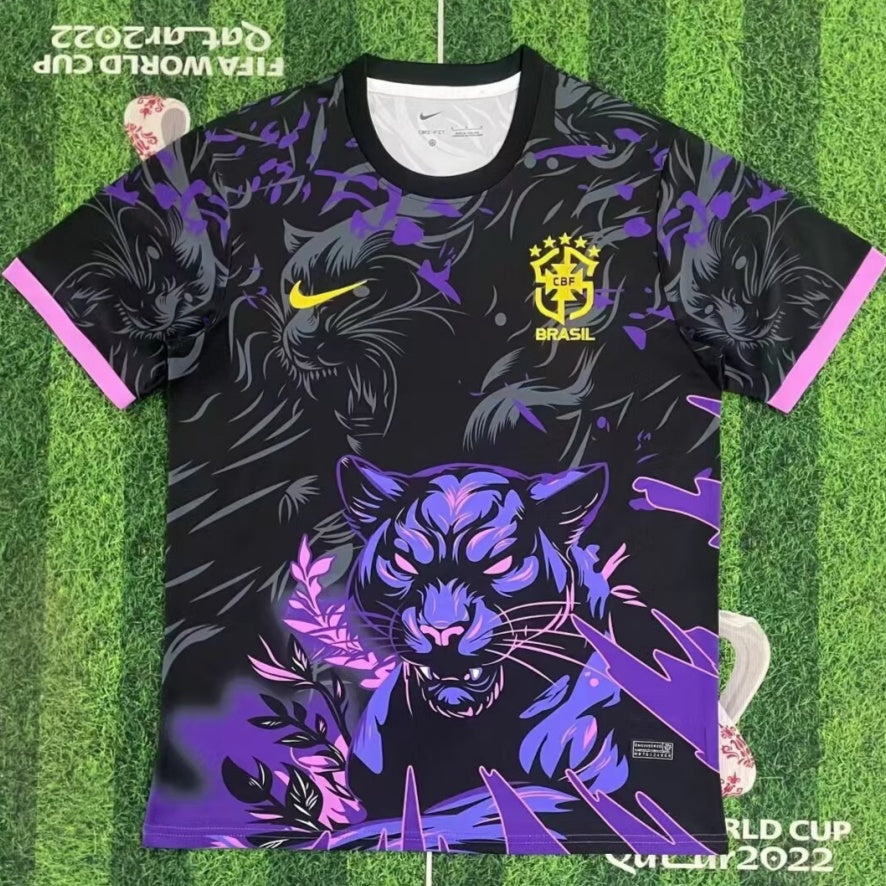 Maillot de football Brésil 25/26 violet Le 12 -ème Maillot, maillot spécial avec logo et détails en violet.