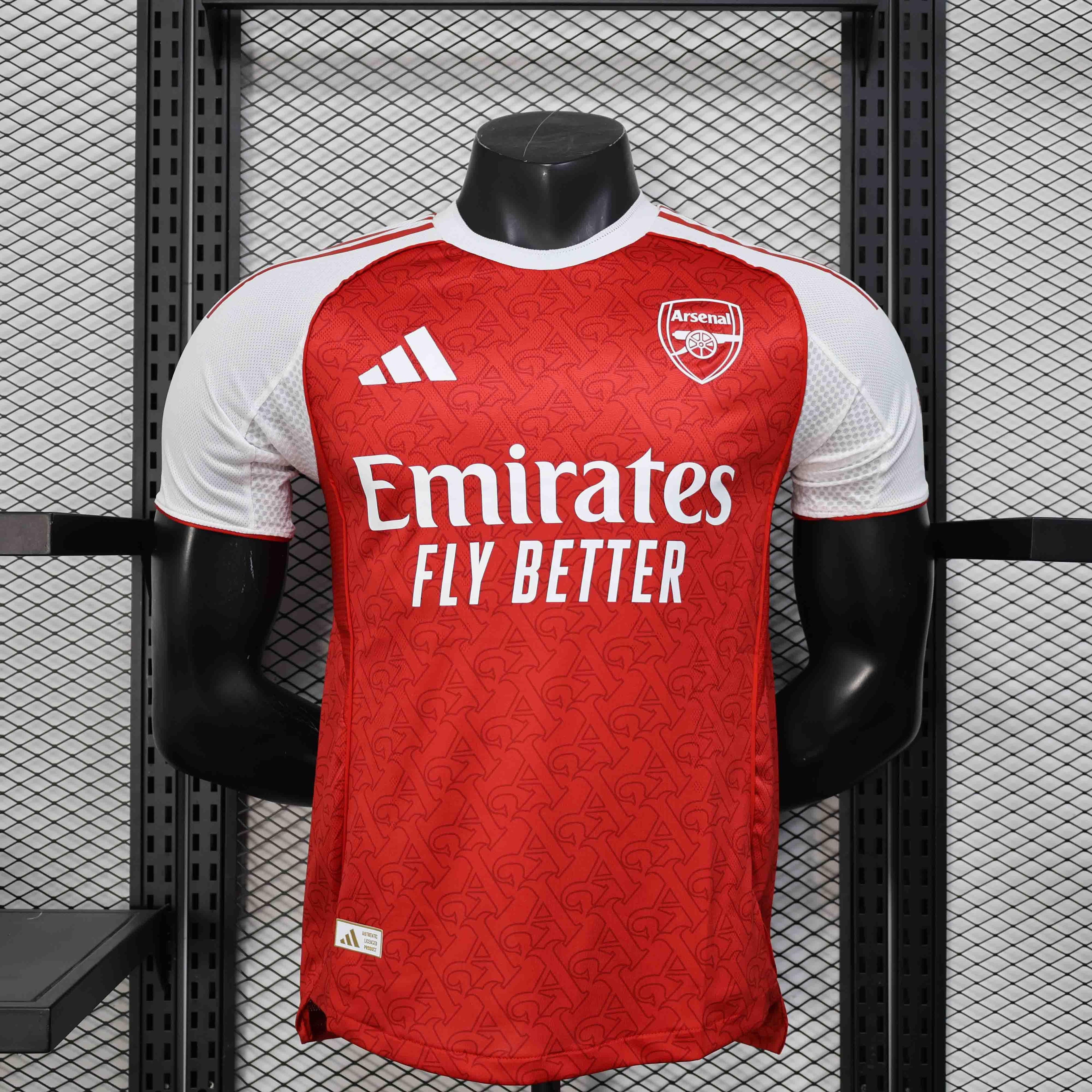 Maillot de football Arsenal 2025/26, Le 12 -ème Maillot, vue front avec logo et couleurs officielles de l'équipe.