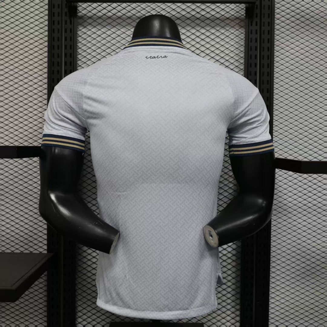 Maillot extérieur Italie 25/26 Le 12 -ème Maillot, vue front avec logo et détails du design sportif.