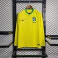 Maillot domicile Brésil 2022/23 à manches longues, maillot de football officiel Le 12 -ème Maillot, design de la Coupe du Monde.