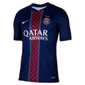 Maillot domicile PSG 25/26 Champions Le 12ème Maillot, version fan, dos, avec logo PSG et détails en bleu et rouge.