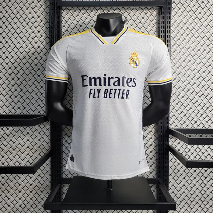 Maillot domicile Real Madrid 2023-2024 version player, marque Le 12 -ème Maillot, vue de face avec logo et détails du maillot.