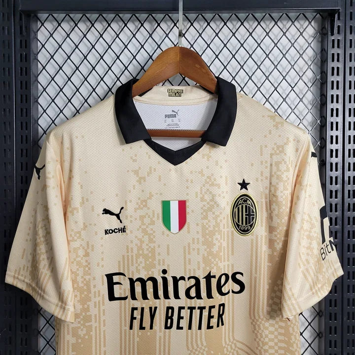 Maillot officiel AC Milan Édition Spéciale 2023-2024 Le 12, maillot de football avec logo et détails colorés.