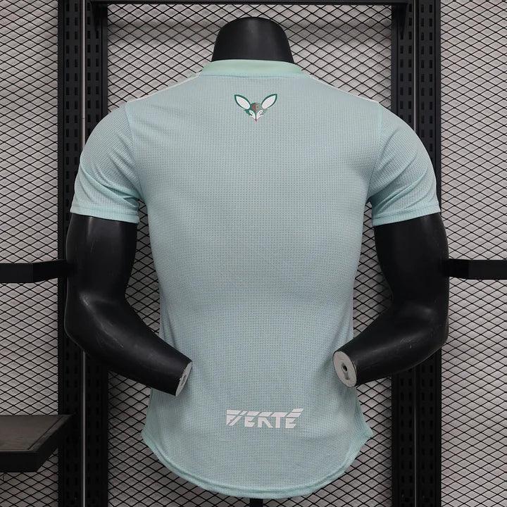 Maillot de football Algérie Concept 2024-2025 de la marque Le 12, vue frontale avec logo et design moderne.