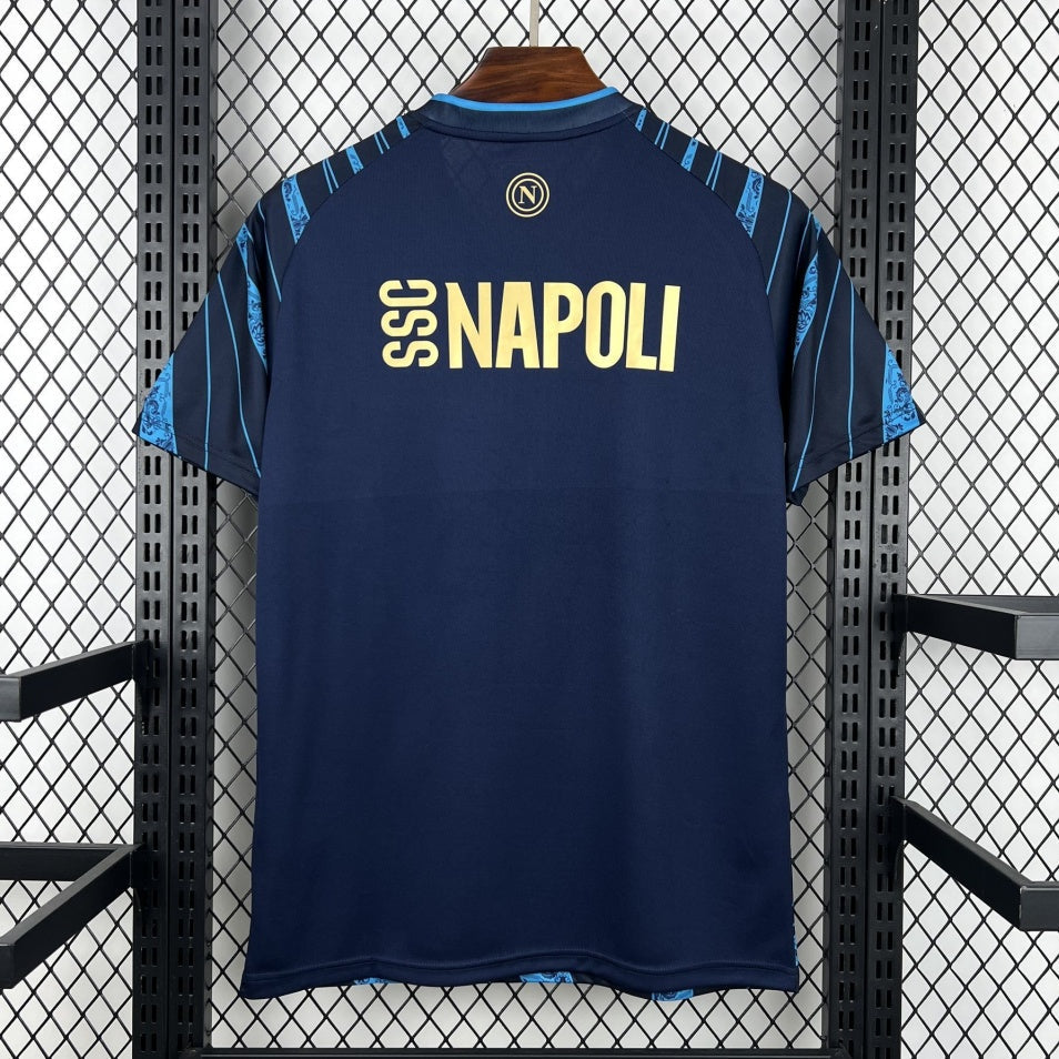 Maillot de training Naples 25/26 bleu de la marque Le 12 -ème Maillot, vue de face avec logo et détails du maillot.