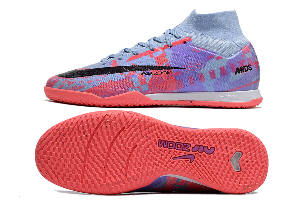 Crampons Mercurial Superfly IX Elite de Le 12 -ème Maillot, vue de face avec crampons en métal et design moderne.