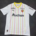 Maillot extérieur Le 12-ème RC Lens 2024-2025, maillot de football en tissu léger avec logo et couleurs officielles.