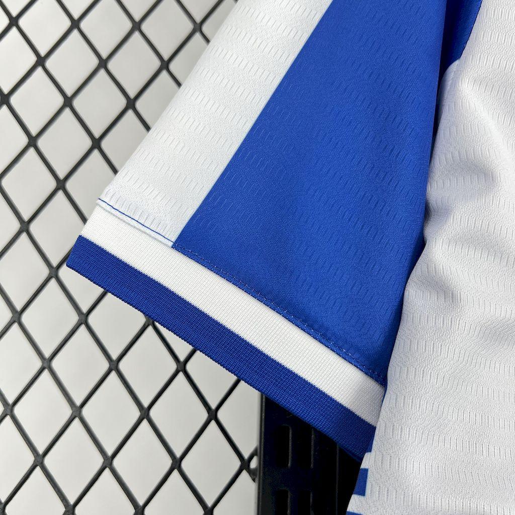 Maillot de football Porto 2025-26, marque Le 12 -ème Maillot, vue de face avec logo et design principal visible.