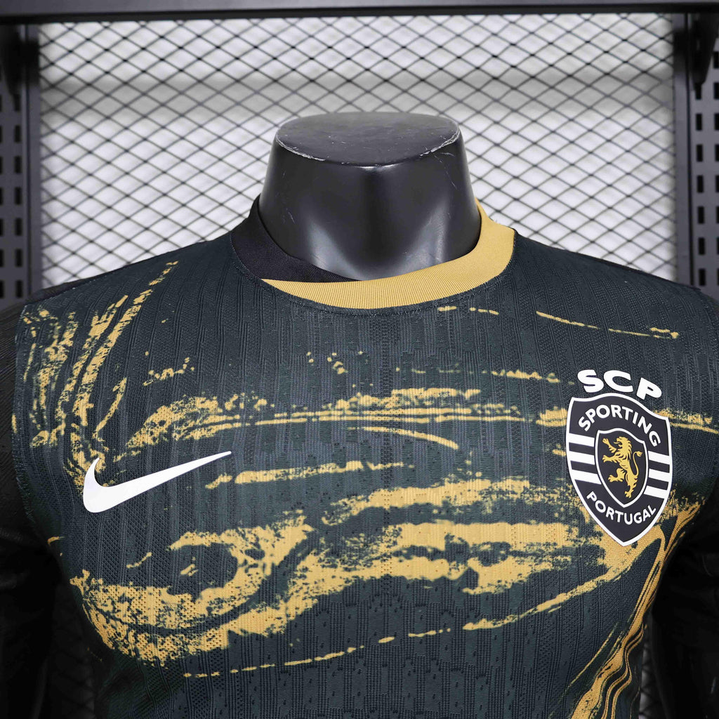 Maillot Sporting Concept 2024-25 Le 12 -ème Maillot, maillot de sport avec logo et design moderne, vue frontale.