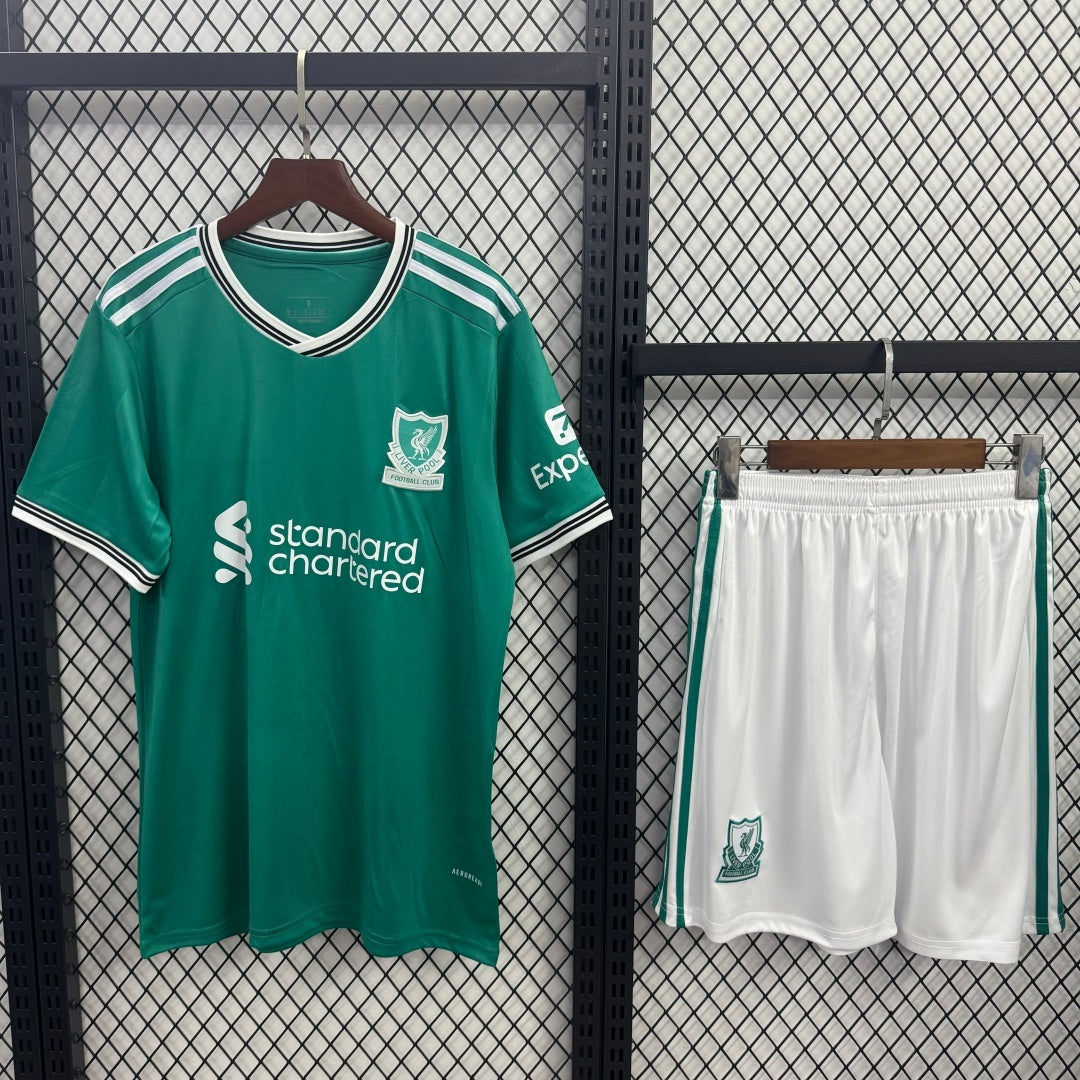 Ensemble de football Liverpool Third pour adulte, taille 25/26, par Le 12 -ème Maillot, maillot de sport avec logo officiel.