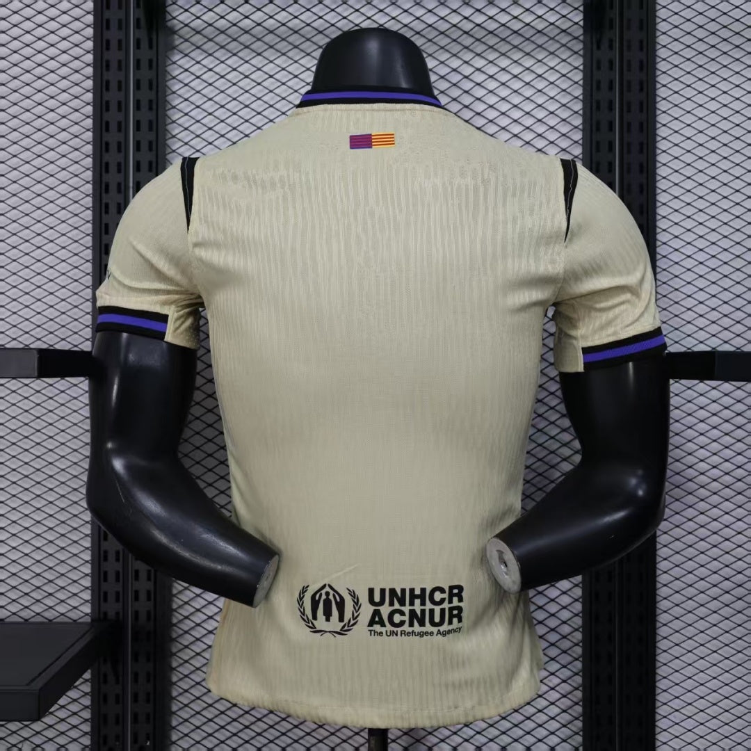 Maillot extérieur 24/25 Barcelone Le 12 –ème Maillot, maillot de football avec logo et motifs du club.