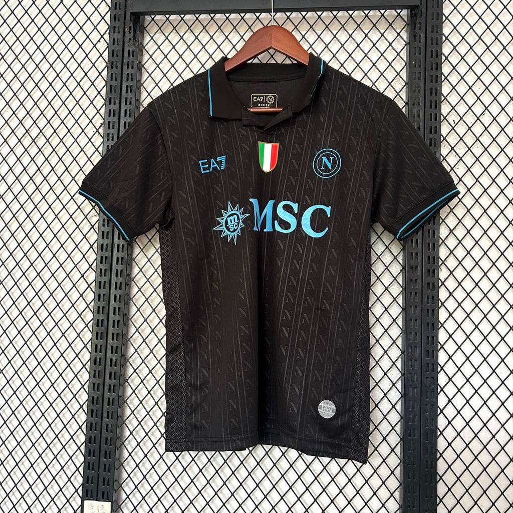Maillot Naples Third 25/26 de la marque Le 12 -ème Maillot, maillot de football avec logo et détails du club Naples.