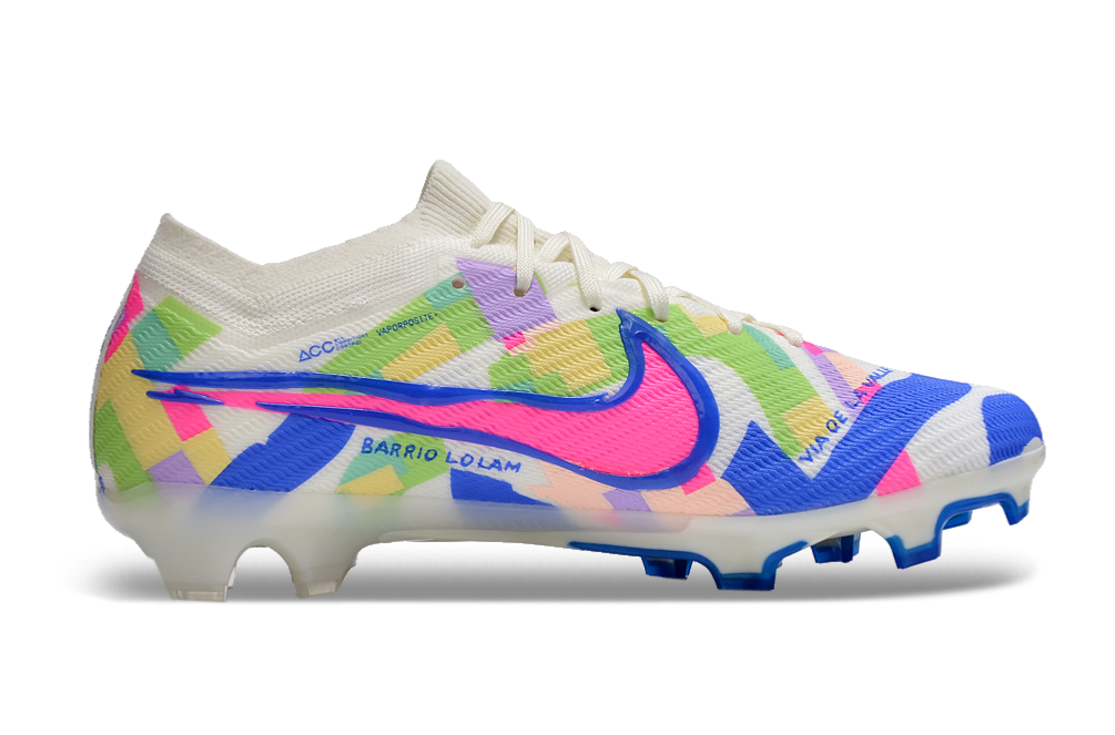 Crampons Mercurial Superfly IX Elite FG de Le 12-ème Maillot, pointes en métal avec semelle en caoutchouc, pour football.