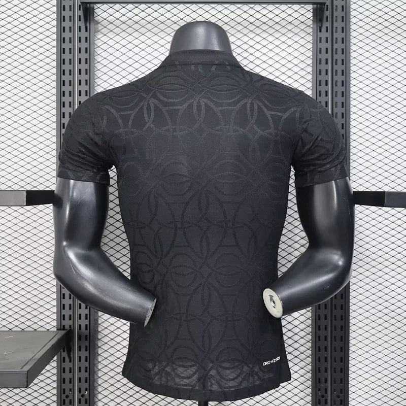 Maillot PSG concept 2025-26 Le 12 -ème Maillot, maillot de football avec logo et design innovant, vue frontale.