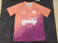 Maillot de football Tunisie 2025, conçu par Le 12, avec les couleurs traditionnelles et le logo national visible.