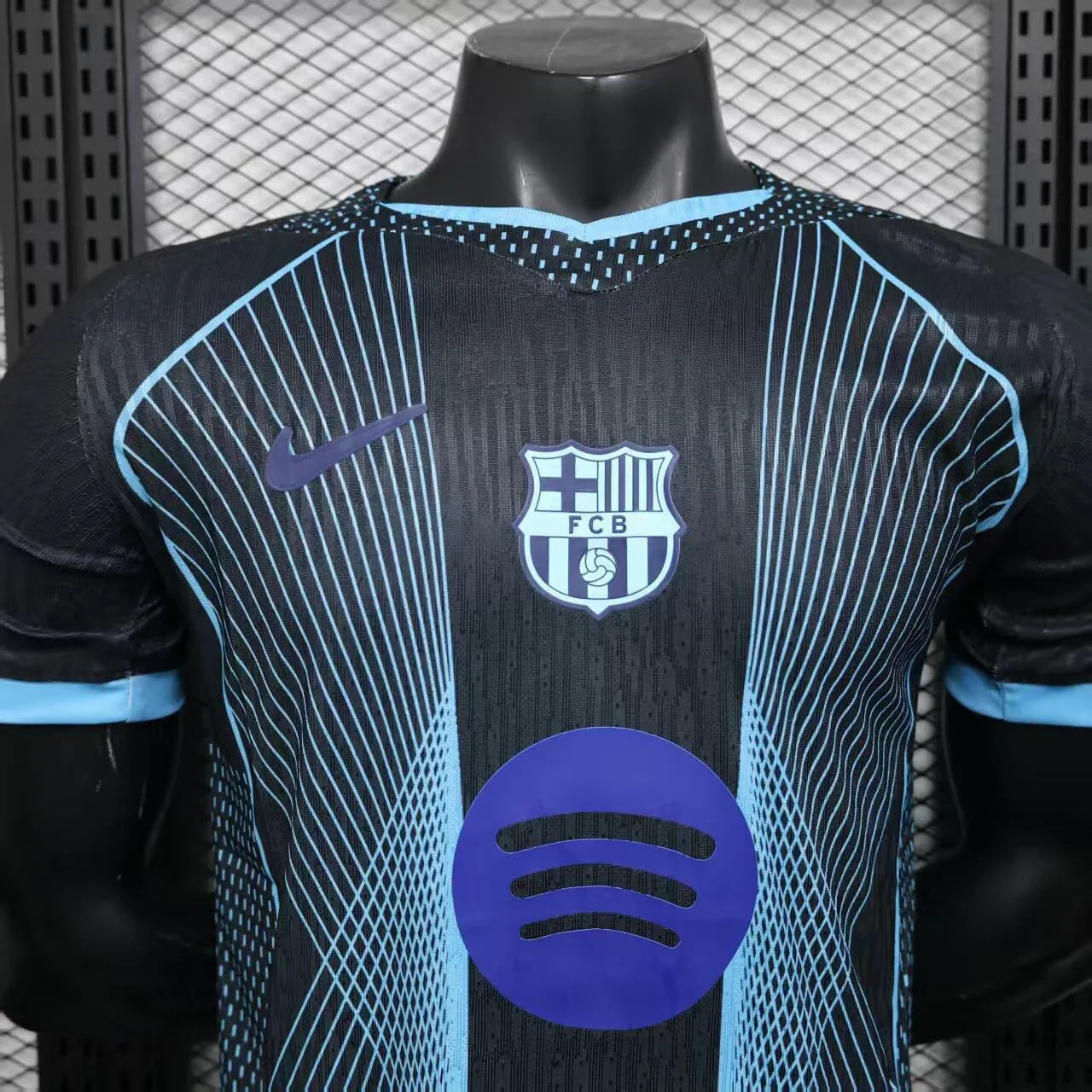 Maillot FC Barcelone concept 2025-26 par Le 12-ème, devant avec logo du club, design moderne et coloré.