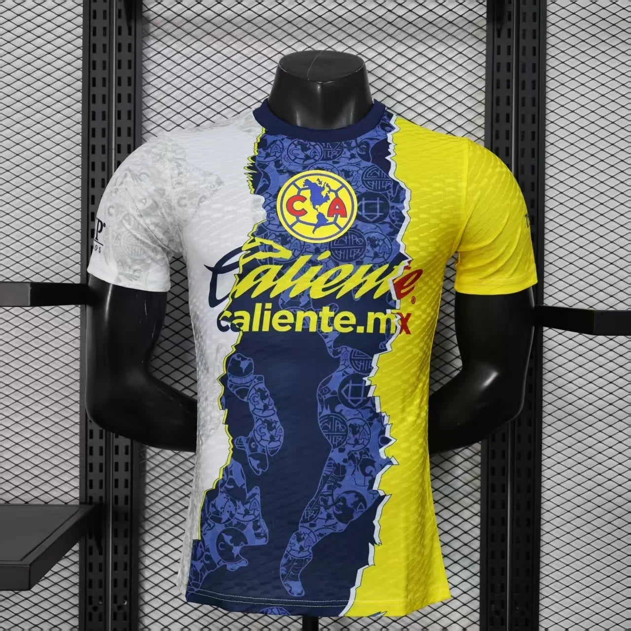 Maillot de football América concept 2025-26 de Le 12 -ème Maillot, vue frontale avec design moderne et logo de l'équipe.