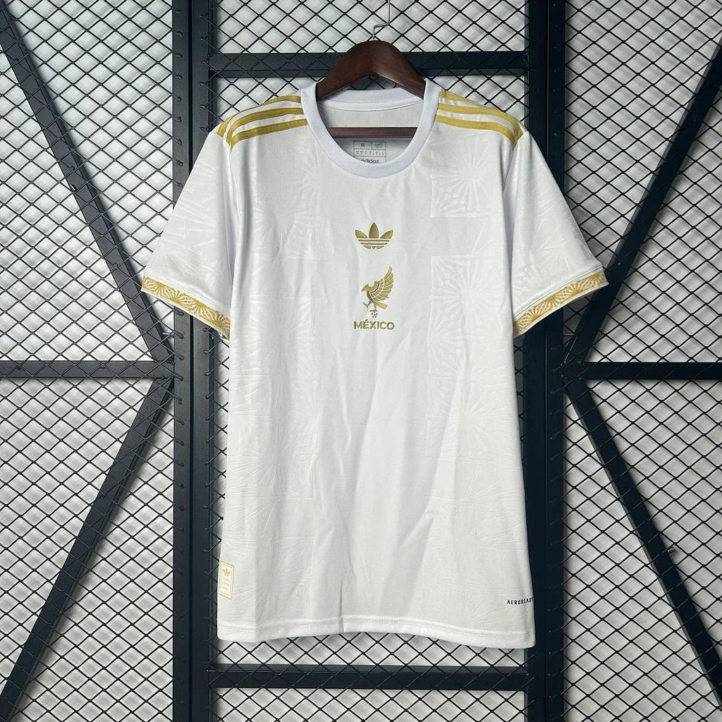 Maillot de football Mexique 2025 Le 12 -ème Maillot, design concept avec couleurs vives et logo sur le devant.