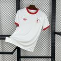 Maillot Benfica concept 2025-26 de la marque Le 12 -ème Maillot, vue de face avec logo et design moderne.
