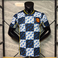 Maillot 25/26 Manchester United Le 12 -ème Maillot, maillot de football avec logo et design officiel, vue de face.
