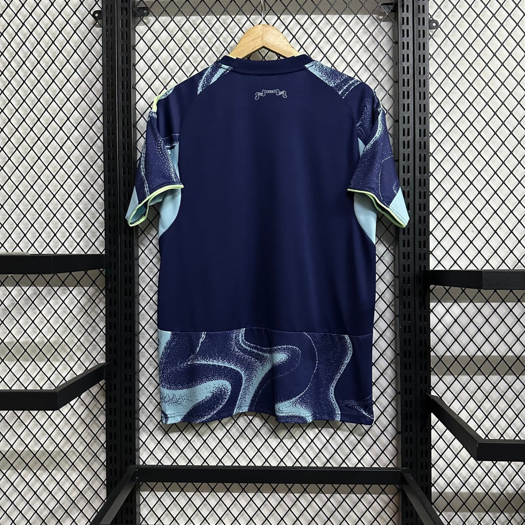 Maillot extérieur Ajax 25/26 de Le 12 -ème Maillot, maillot de football avec logo Ajax visible.