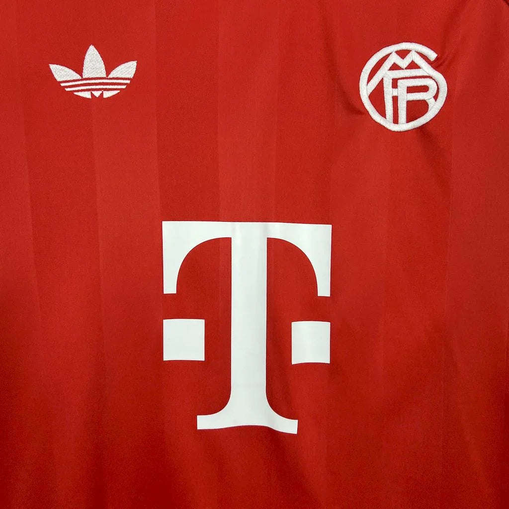 Maillot de gardien Bayern Munich 2025-26 Le 12-ème Maillot, maillot de football pour gardien, jersey officiel Bayern Munich.