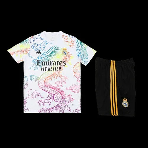 Ensemble Réal Madrid Le 12 -ème Maillot, maillot de football avec logo et design officiel, vue de face.