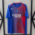 Maillot de football PSG Le 12-ème, modèle 25/26, bleu et rouge, vue de face, logo du club visible.